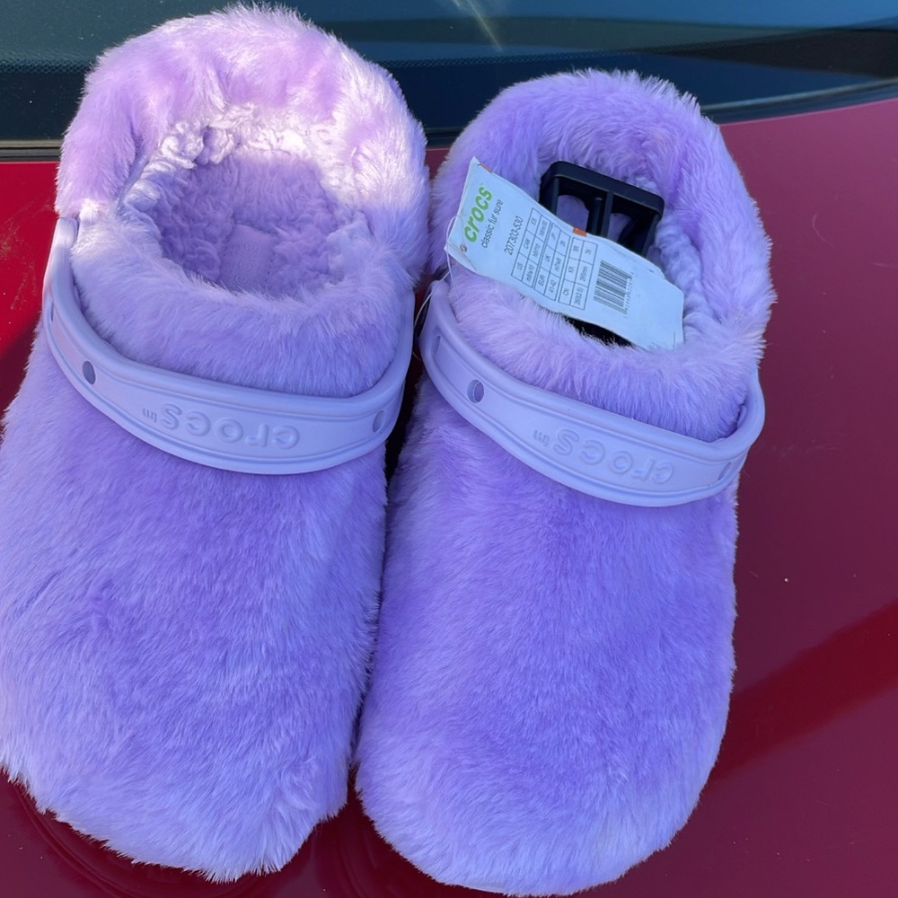 BRAND NEW CROCS